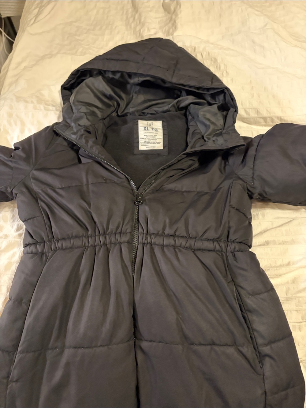 Gilrls Hooded Puffer Coat in Black